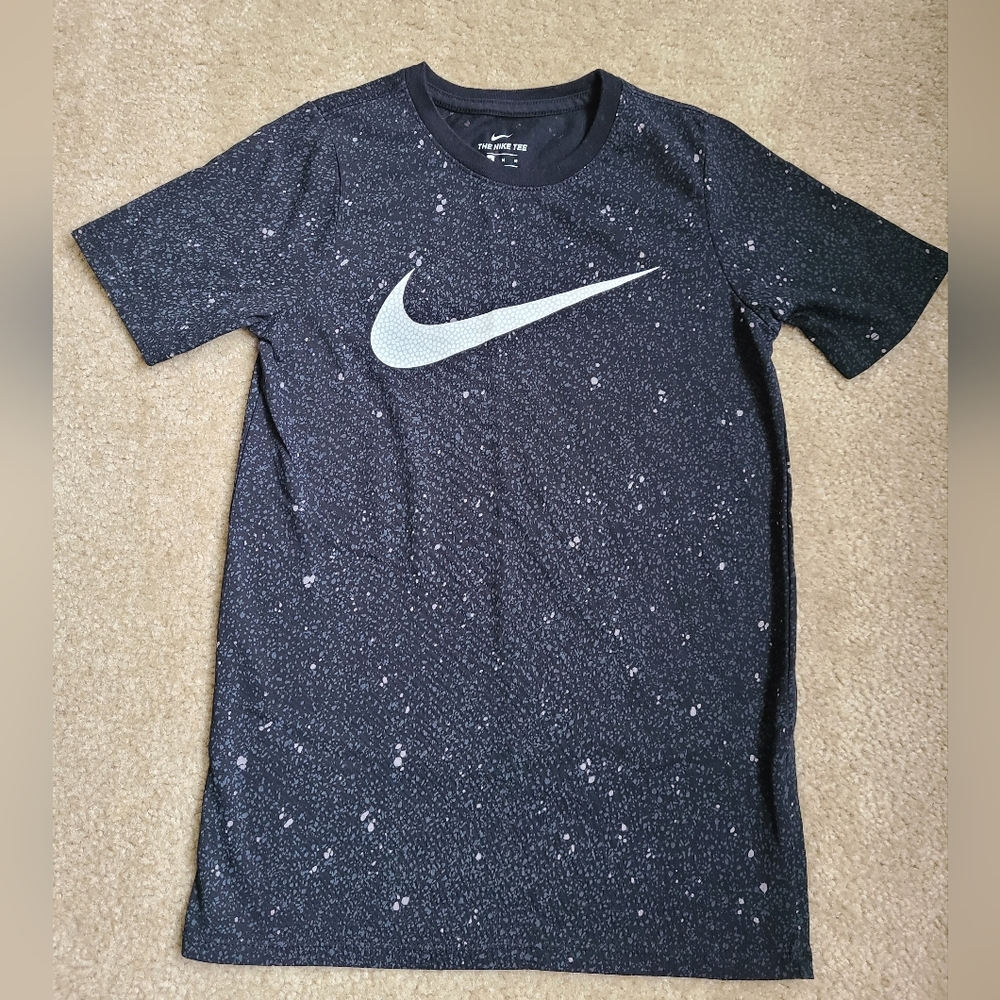 Boys Nike Tee Shirt